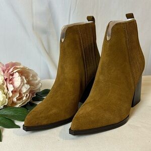 Marc Fisher Maree Brown Suede Leather Block Heel Pointed Toe Bootie Sz 8.5 NEW